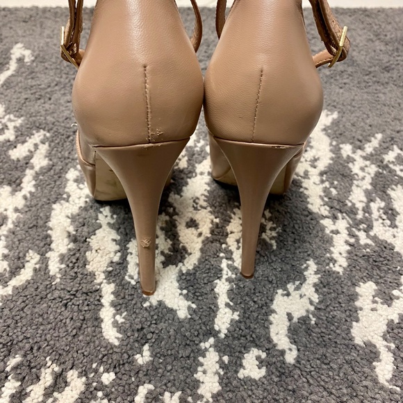Steve Madden Platform Heels - Picture 4 of 4